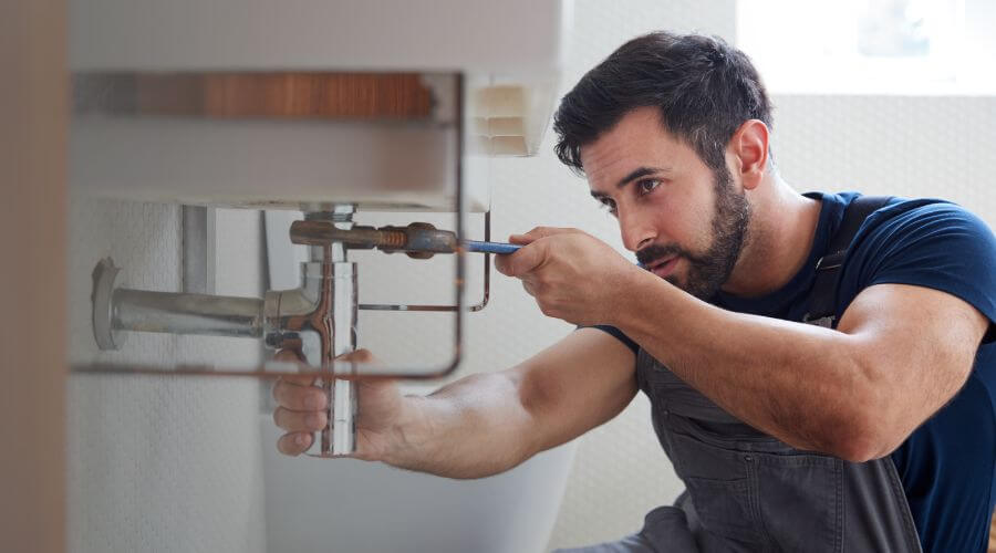 Sink faucet replacement in Anton Chico, NM